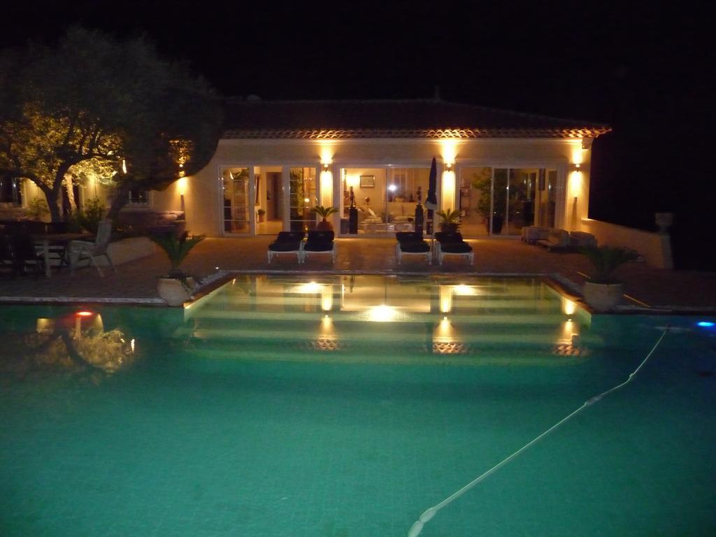 Location Villa Avec Piscine Chauffee Le Castellet  Eksteriør billede