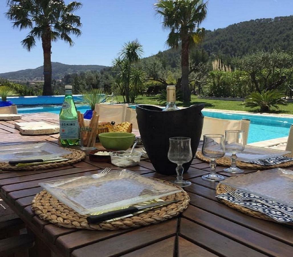 Location Villa Avec Piscine Chauffee Le Castellet  Eksteriør billede